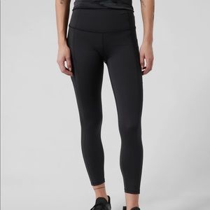 Athleta 7/8 Leggings